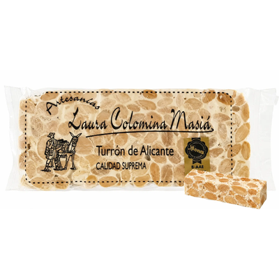 Turrón de Alicante, Calidad Suprema: a bar from Laura Colomina Masiá with a cut piece in front